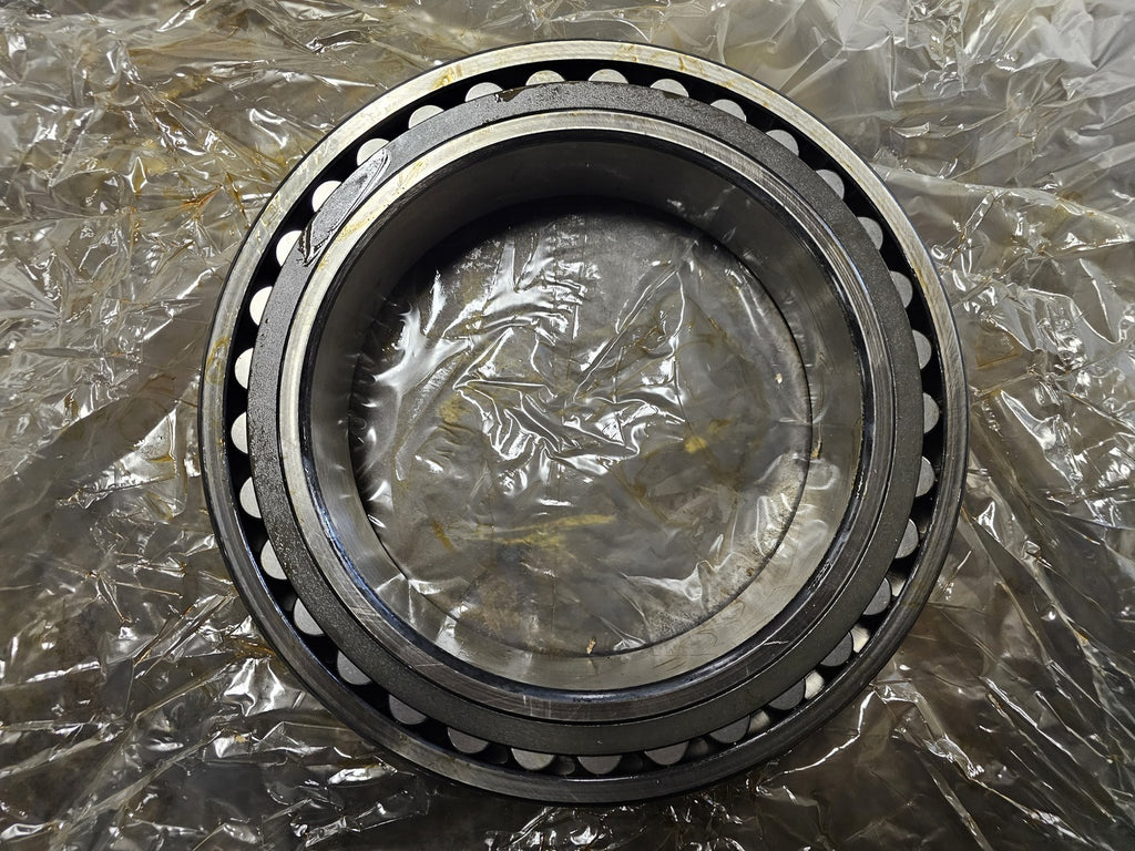 SKF Spherical Roller Bearing 200mm ID x 280mm OD x 60mm W,  23940 CC/W33