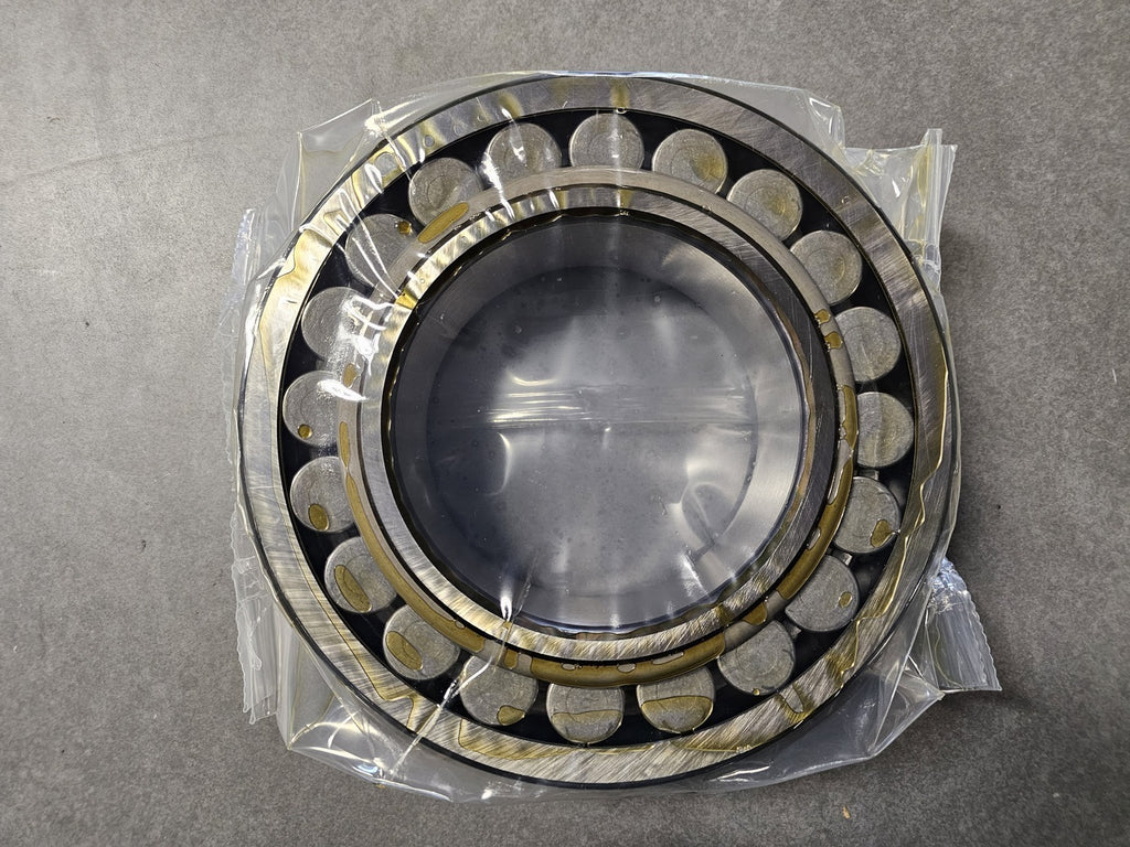 SKF Spherical Roller Bearing 130mm ID x 230mm OD x 64mm W, 22226E