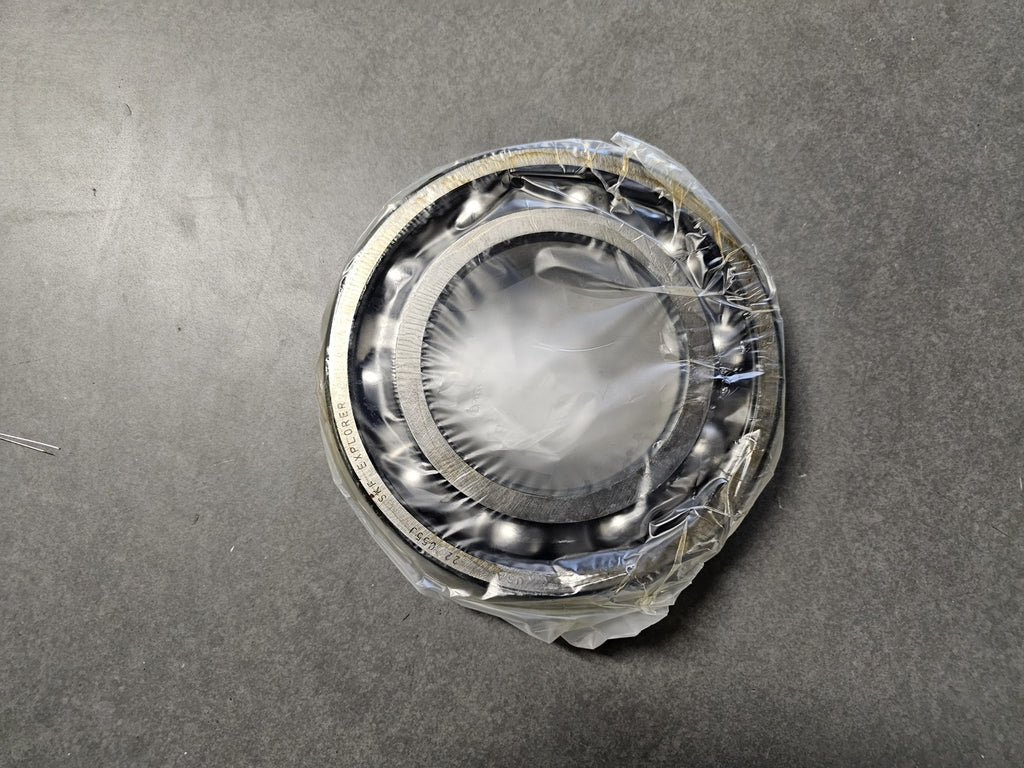 SKF Deep Groove Ball Bearing 110mm ID x 200mm OD x 38mm W, 6222/C3