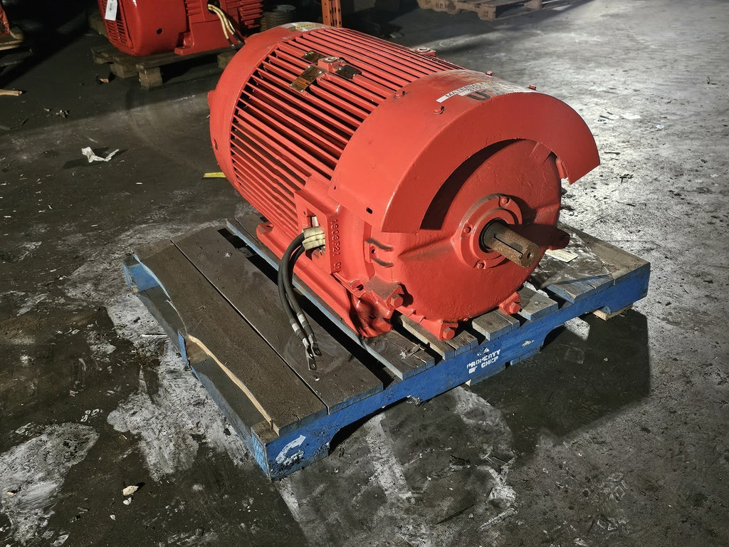 WESTINGHOUSE 200 hp, 575 Volts, 3558rpm, 3Ph, 449TS Electric Motor 