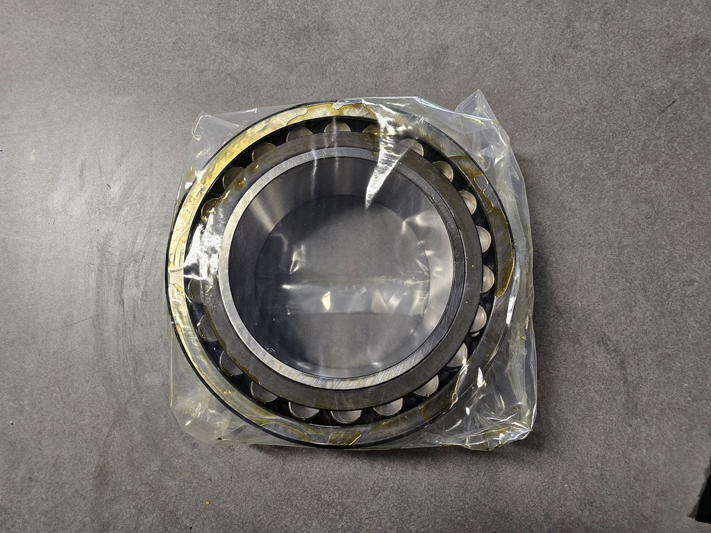 SKF Spherical Roller Bearing 170mm ID x 280mm OD x 88mm W, 23134CCK/W33