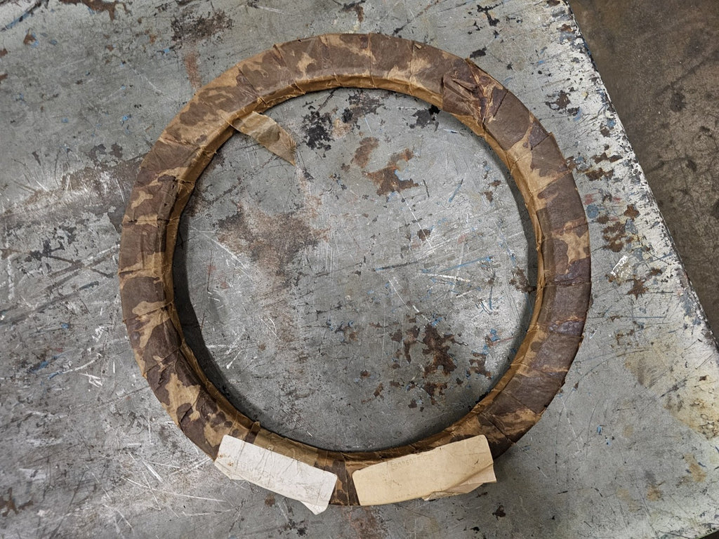 Oil Seal 330mm ID x 270mm OD x 25mm W, TB270X330X25