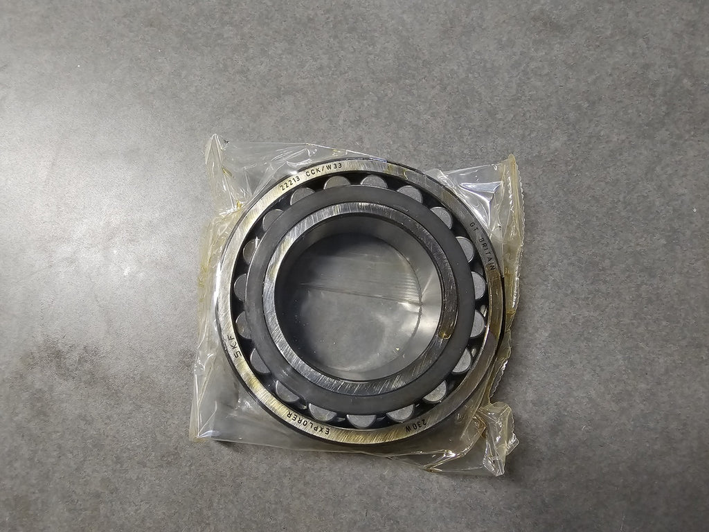 SKF Spherical Roller Bearing 65mm ID x 120mm OD x 31mm W, 22213 CCK/W33