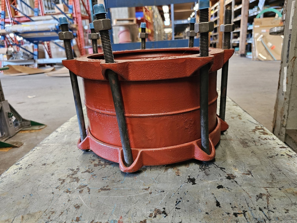 ROBAR 10" Pipe Coupling, 10.6-10.9