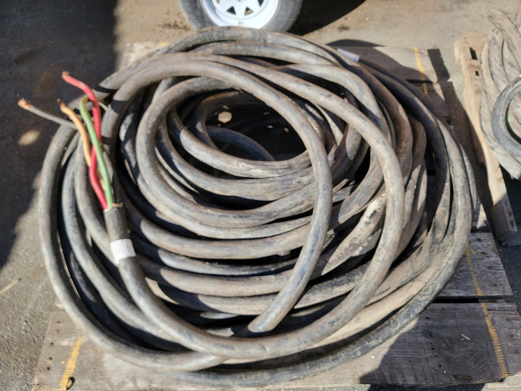 CAROL 300 ft Super Vu-Tron Portable Power Cable 4C,3/0 AWG, 2000V, 2000V