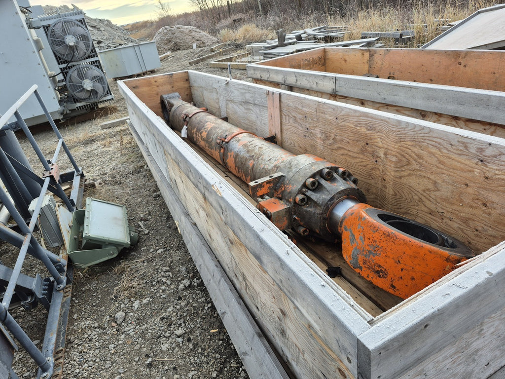 HITACHI EX3600-5 FS Dump Cylinder LH