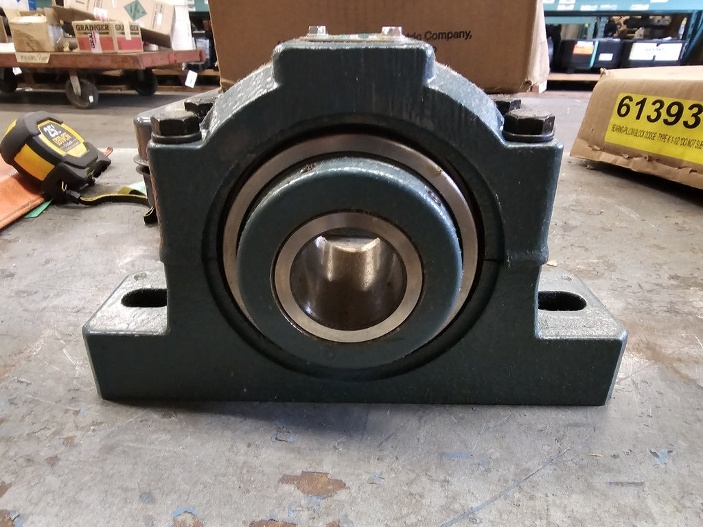 DODGE Pillow Block Roller Bearing 1-1/2" Bore, P2B-K-108R 