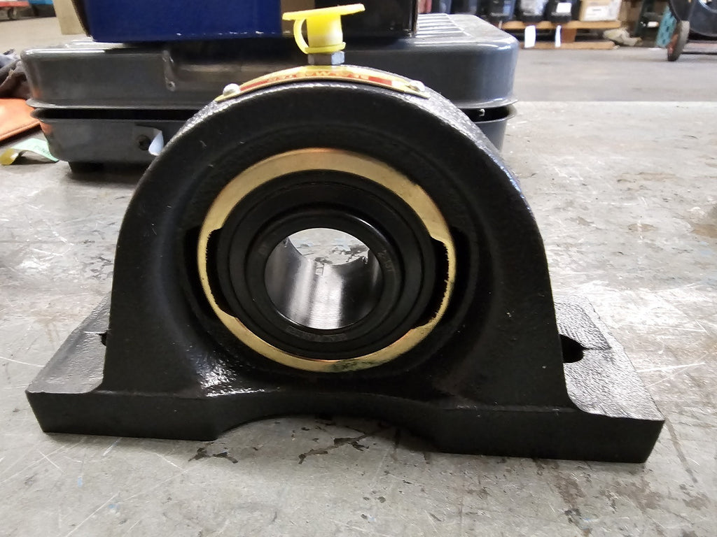 SEAL MASTER Pillow Block Bearing 1-3/16" Bore, EMP-19T 