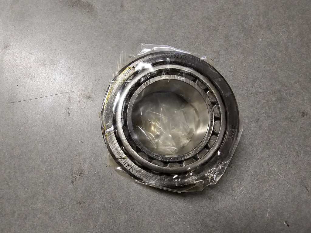 SKF Tapered Roller Bearing 55mm ID x 100mm OD x 35mm W 33211/Q