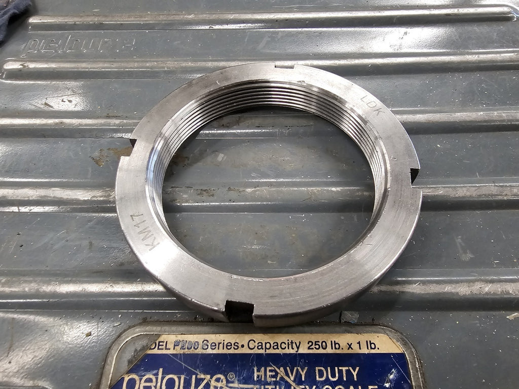 SKF Bearing Lock Nut 85mm ID x 110mm OD x 16mm W, KM 17