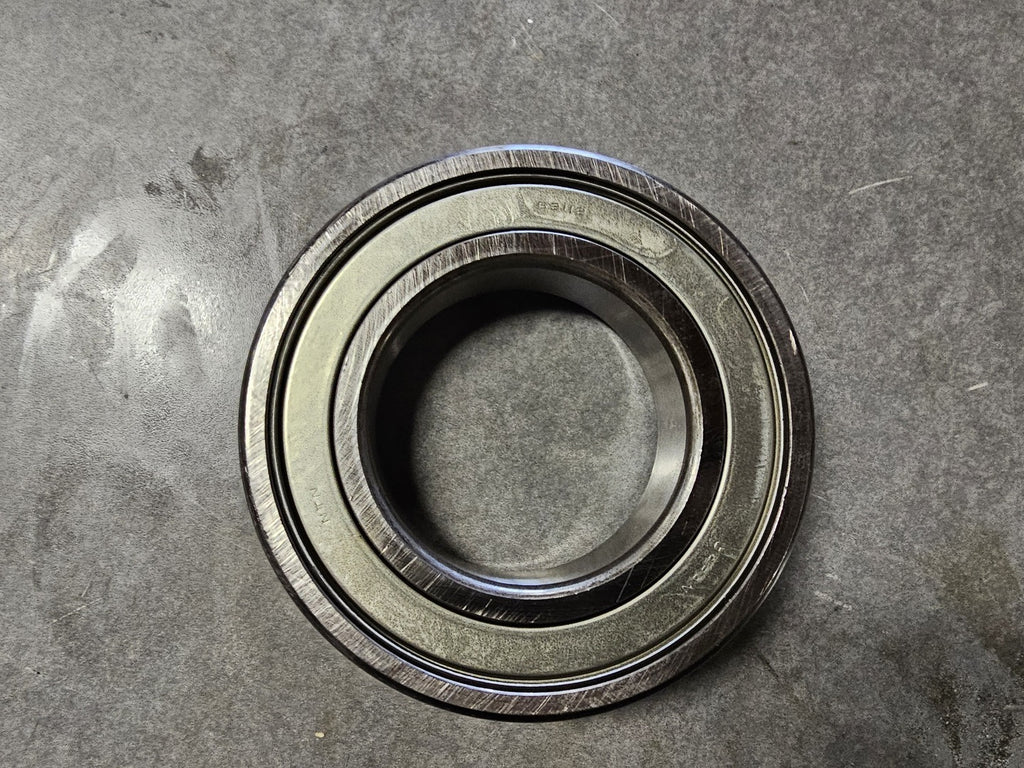 NTN Deep Groove Ball Bearing 55mm ID x 100mm OD x 21mm W, 6211-ZNR