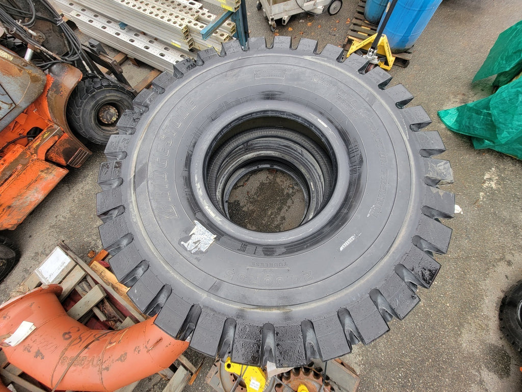 BRIDGESTONE V-Steel M-Traction Premium (VMTP) 24.00R35 OTR 422991