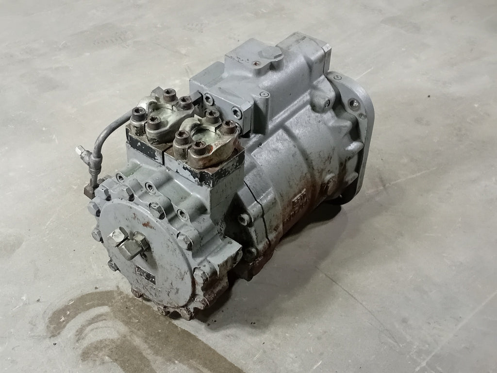 HITACHI Travel Motor 4396991