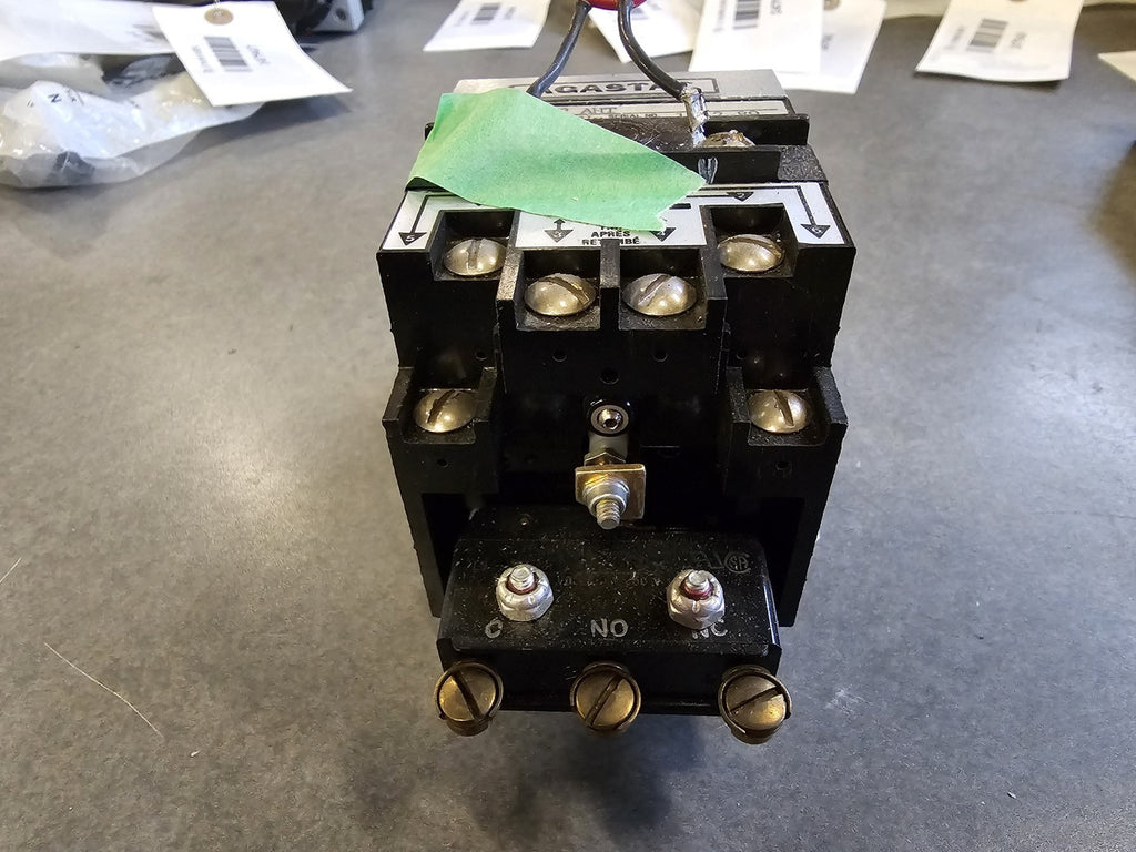 AGASTAT 7022 AHT Time Delay Relay 10 Amps, 120 VDC, 3-30 Min, Range