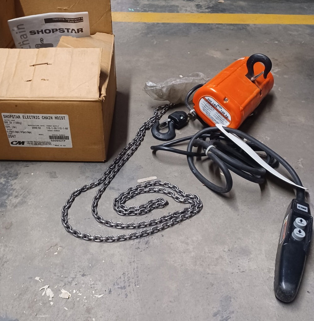 CM INDUSTRIES 300 lb Shopstar Electric Chain Hoist 1/6 hp, 115 Volts, 16 FPM, 2047
