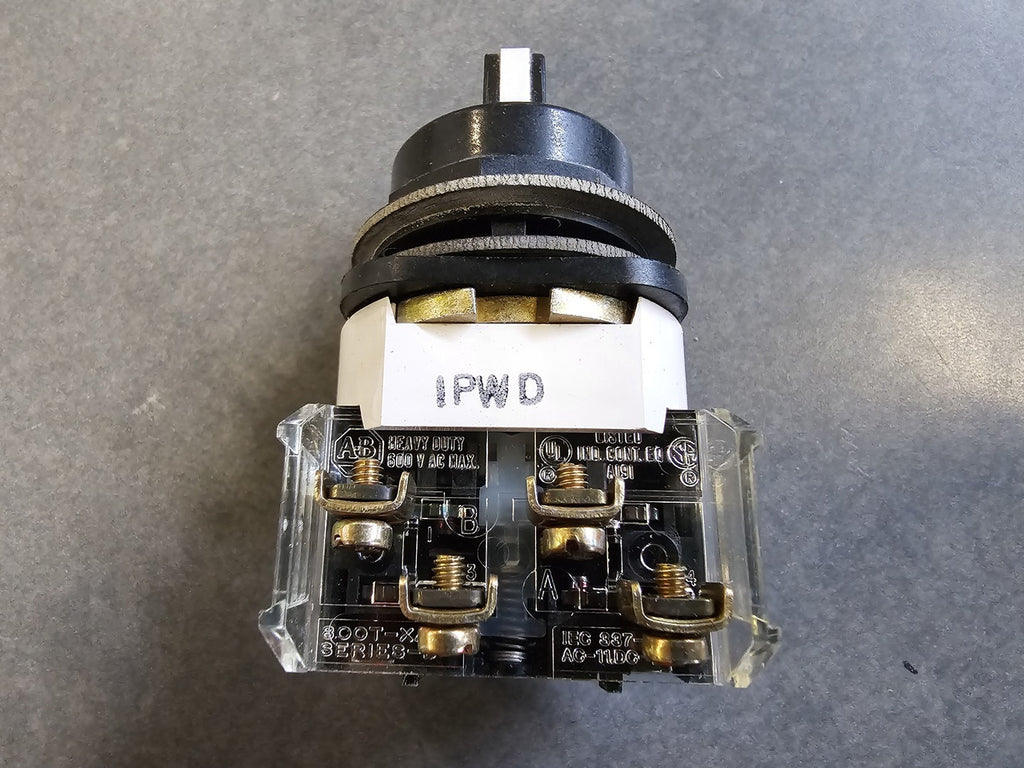 ALLEN-BRADLEY 30mm 3 Position Selector Switch 800H-JR4B