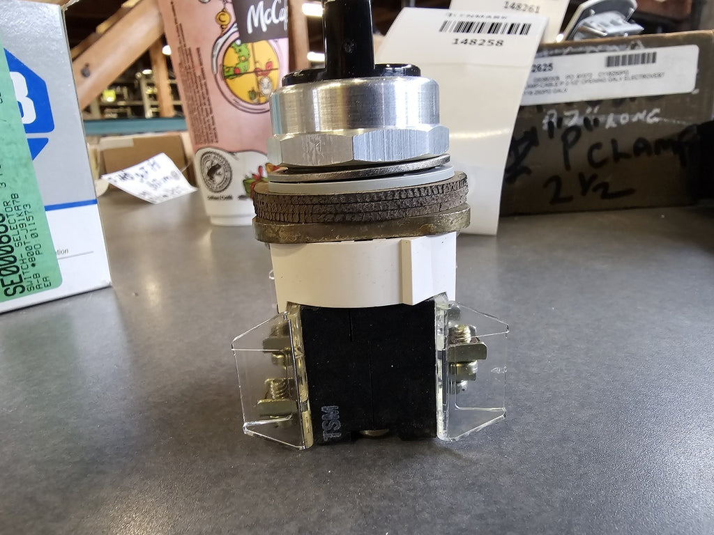 ALLEN-BRADLEY 3 Position Selector Switch 800T-J91KA7B