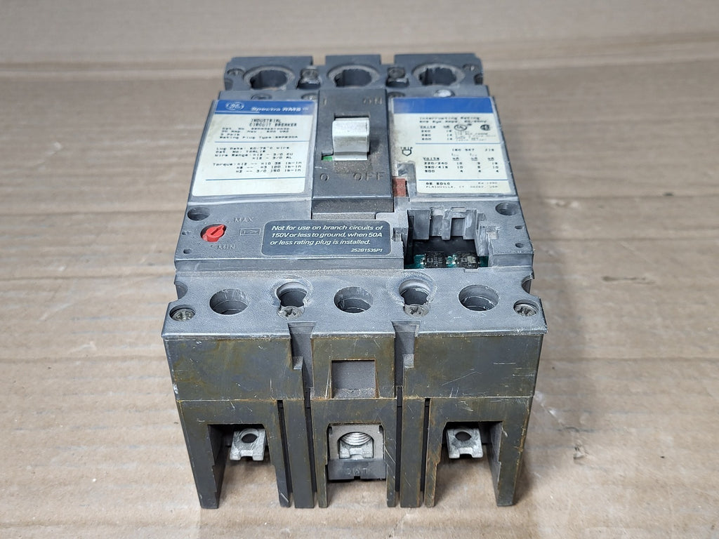 GENERAL ELECTRIC 30 Amp, 3 Pole, 600 Volts Circuit Breaker SEDA36AT0030