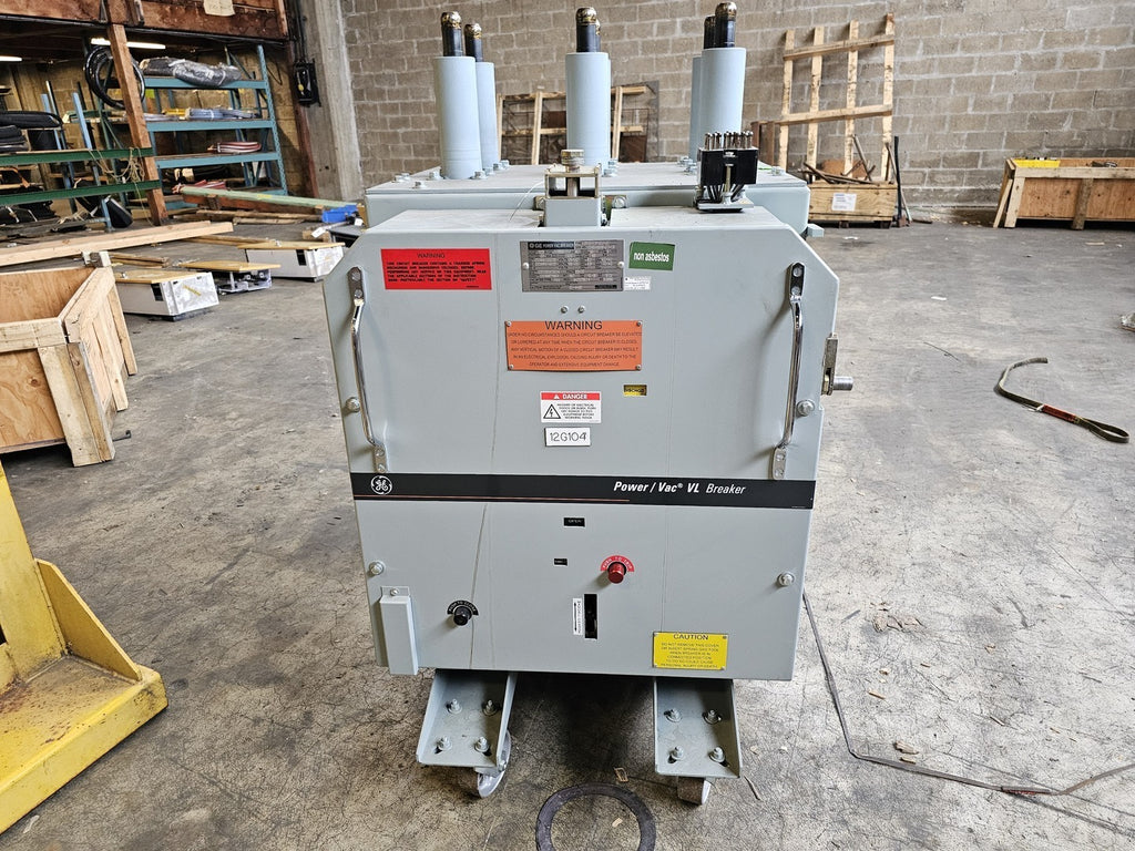 GENERAL ELECTRIC 8.25kV, 1200A, 125VDC Power VAC VL Breaker PVVL-7.2-500-3C