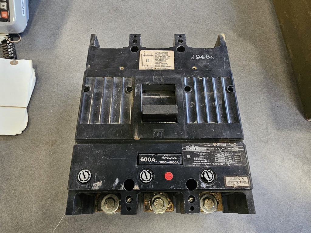 GENERAL ELECTRIC 600 Amp 600 Volts 3 Pole Circuit Breaker TJK636F000