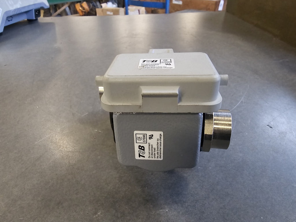 THOMAS & BETTS Lever Locking Base BB606MV