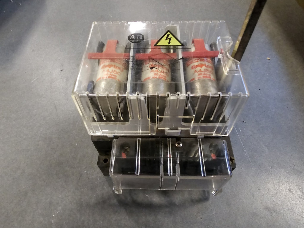 ALLEN-BRADLEY 60 Amp, 600VAC, 3Ph Fusible Disconnect Switch 194R-NJ060P3