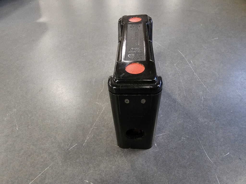 EATON 660 Volts, 32 Amps Red Spot Fuse Holder RS32