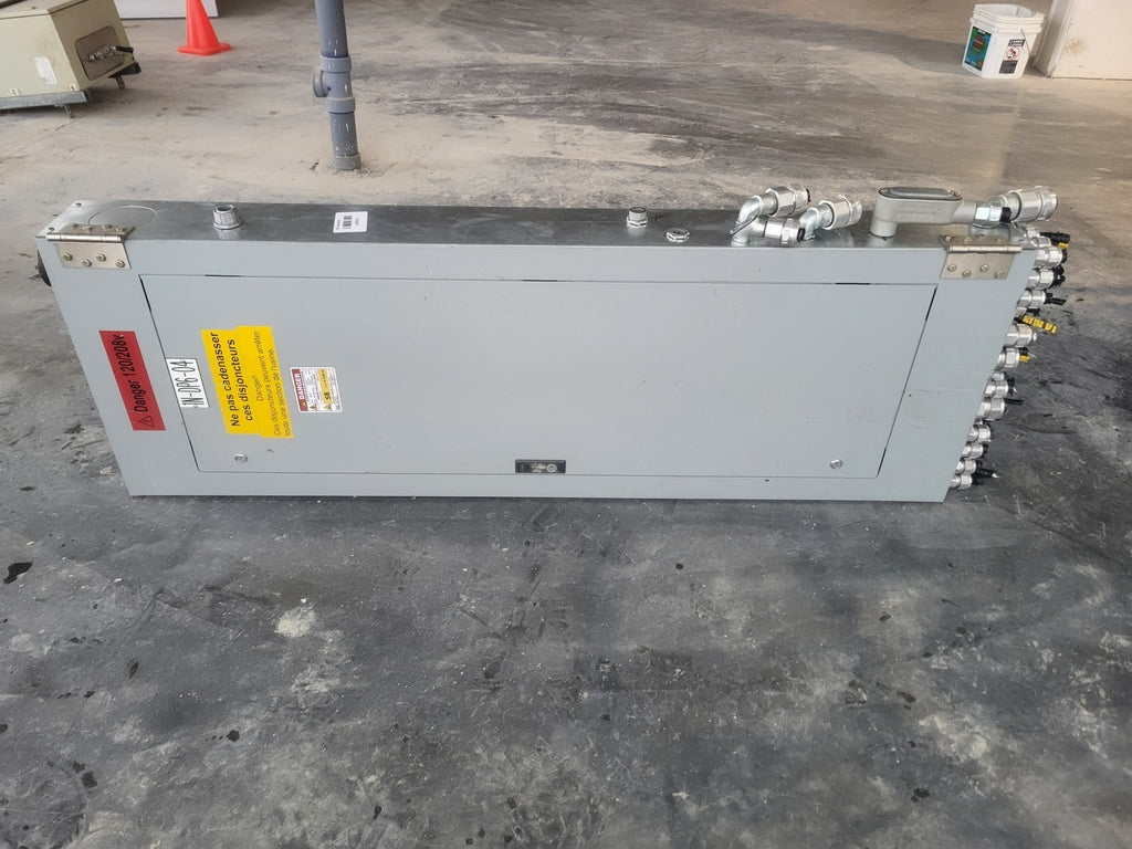 CUTLER-HAMMER Dismantled -  PRL1A Panelboard 225A, 120/208VDC, 60-Circuit Power Distribution