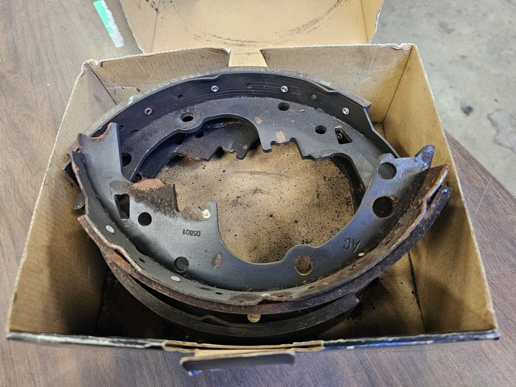 NAPA Remanufactured Brake Shoes AE514R