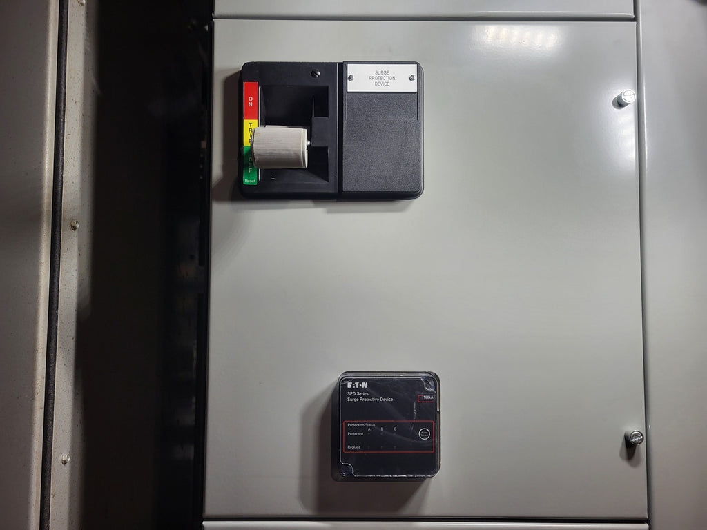 EATON MCC Unit 20A Breaker w/ Surge Protective Device SPD160480D2J