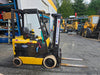 HYSTER 5000 lbs Electric Forklift E50XM-33 w/ battery charger