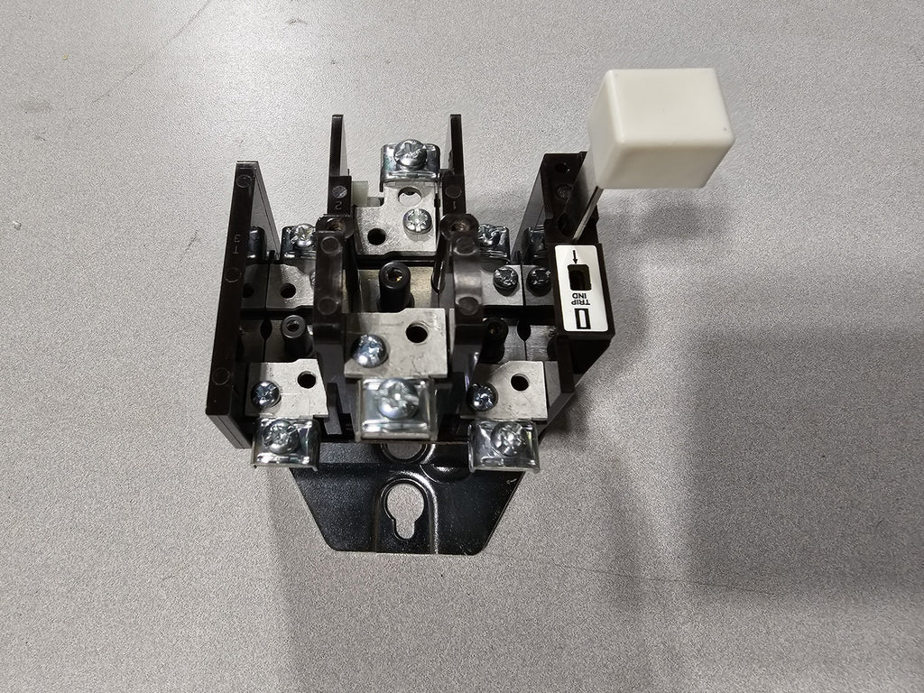 CUTLER-HAMMER 27 Amp Thermal Overload Relay C300CN3, Series A2
