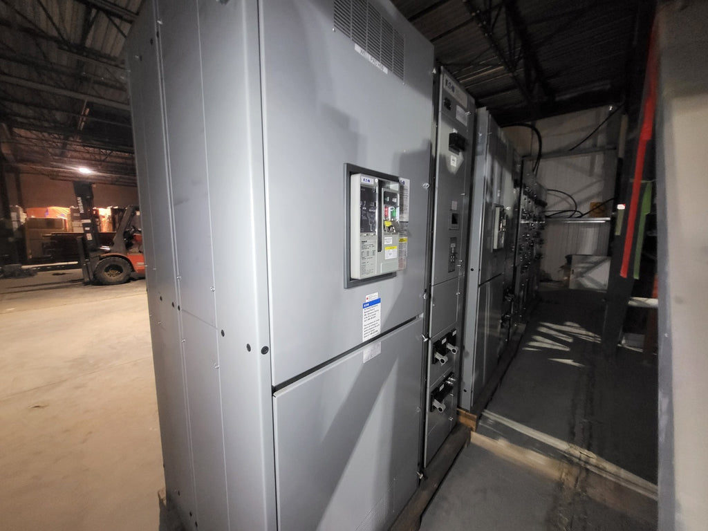 EATON Freedom Series 2100 Motor Control Center 3000 Amp Switchgear Unit