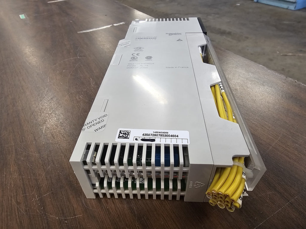 SCHNEIDER ELECTRIC Discrete Input Module Modicon Quantum 140DAI54300, 16 PT, 115V