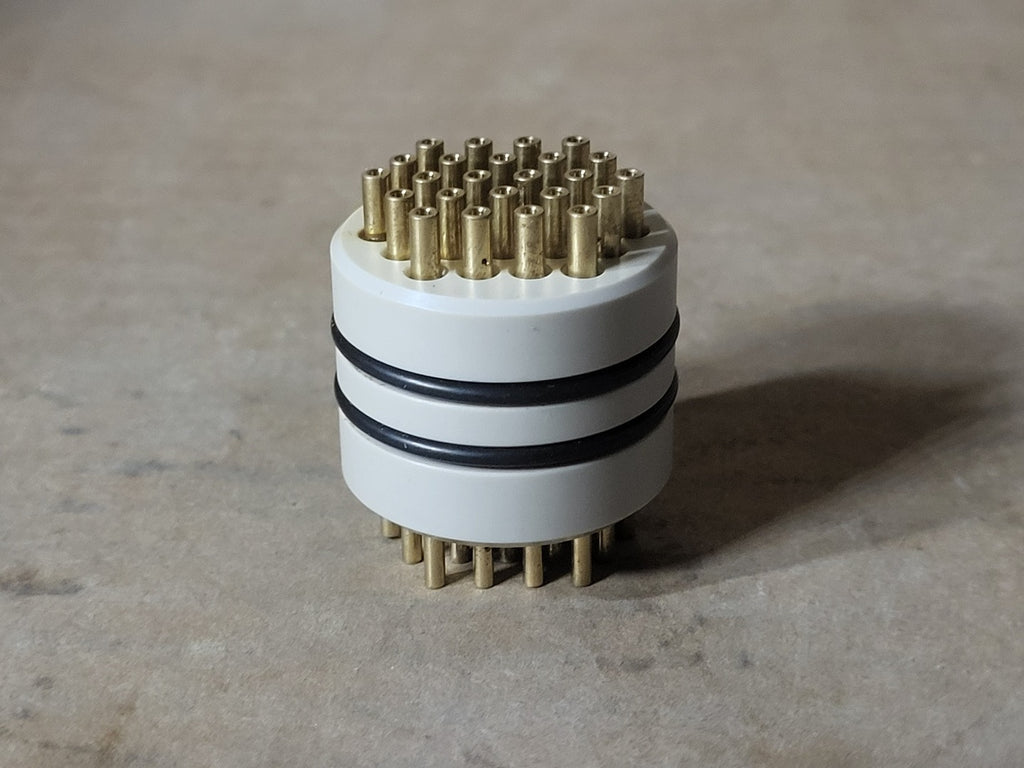 KENTRONS 24-Pin Circular Electrical Connector BX P1 24W