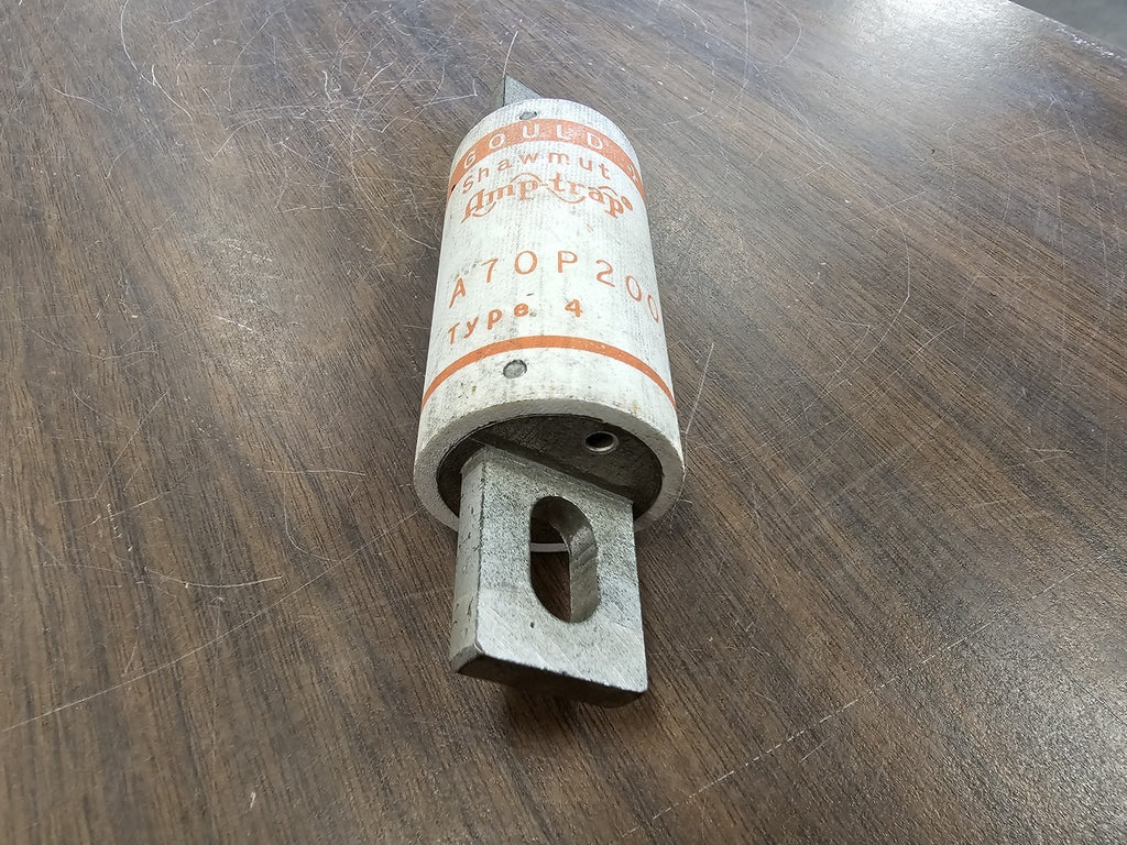 GOULD SHAWMUT 200 Amp, 700 Volt Amptrap Fuse A70P200