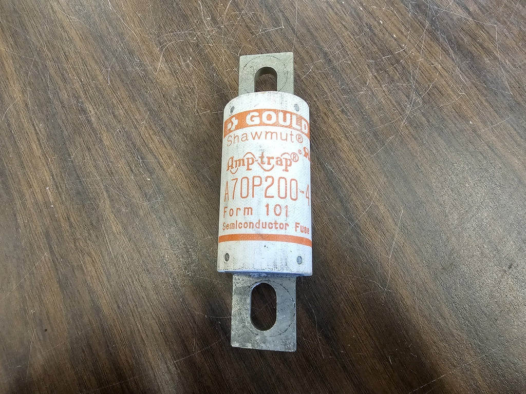 GOULD SHAWMUT 200 Amp  Semiconductor Fuse A70P200-4