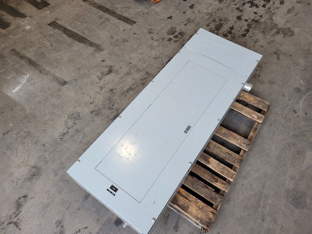 WESTINGHOUSE CDP-PXI Panelboard 400A, 120/208V, 32-Circuit Power Distribution 