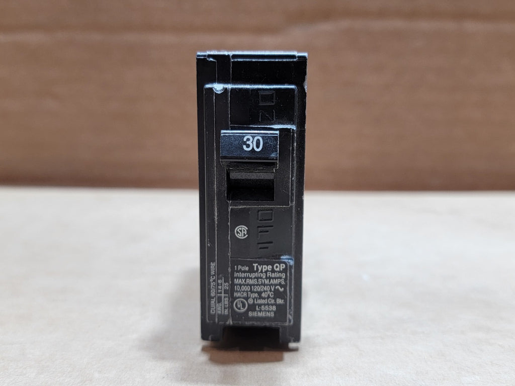 SIEMENS 30 Amp, 1 Pole, 120/240 Volts Circuit Breaker Q130
