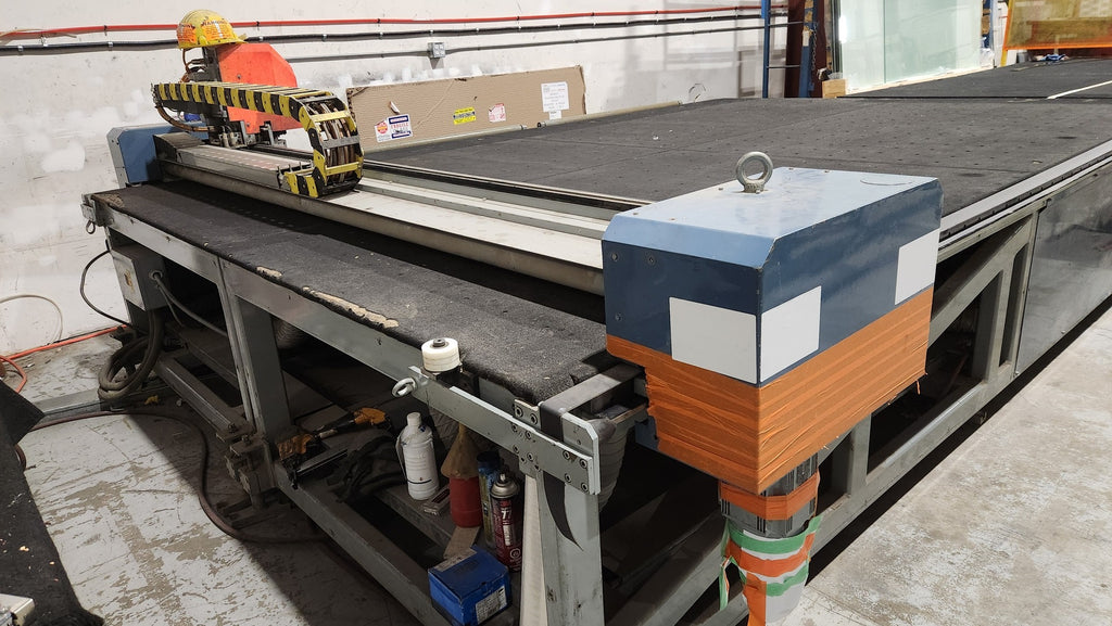 LISEC Automatic Flat Glass Cutting Table GFB-37/26