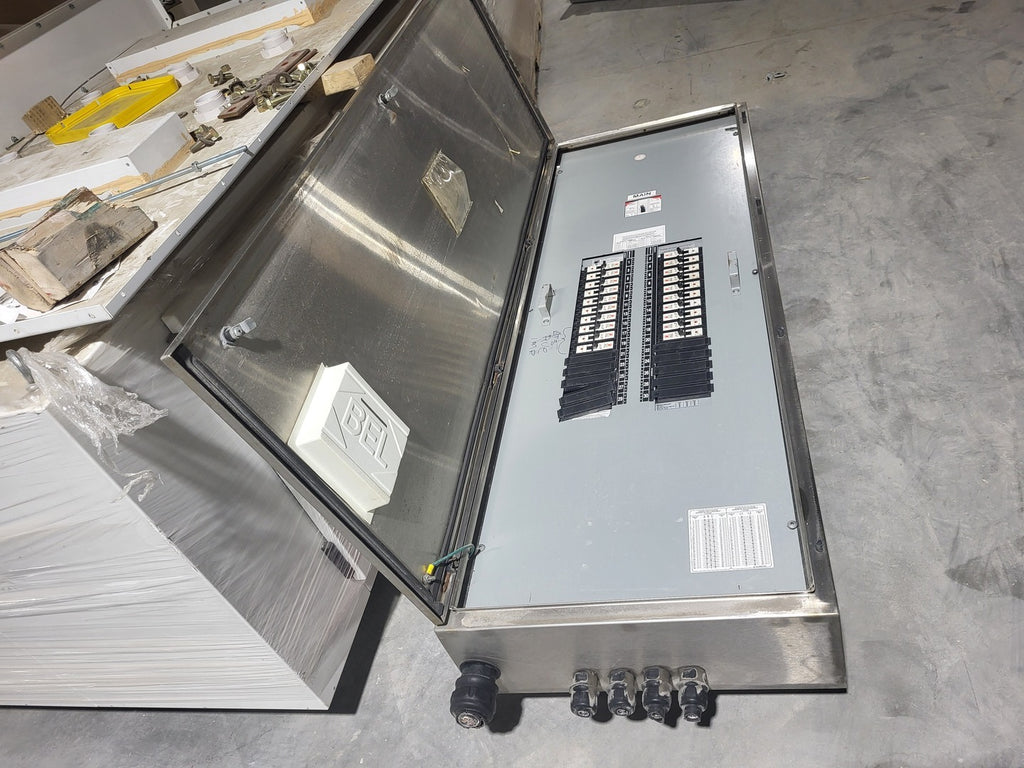 FEDERAL PIONEER CE3200B Panelboard 200A, 347/600VDC, 30-Circuit w/Main Breaker