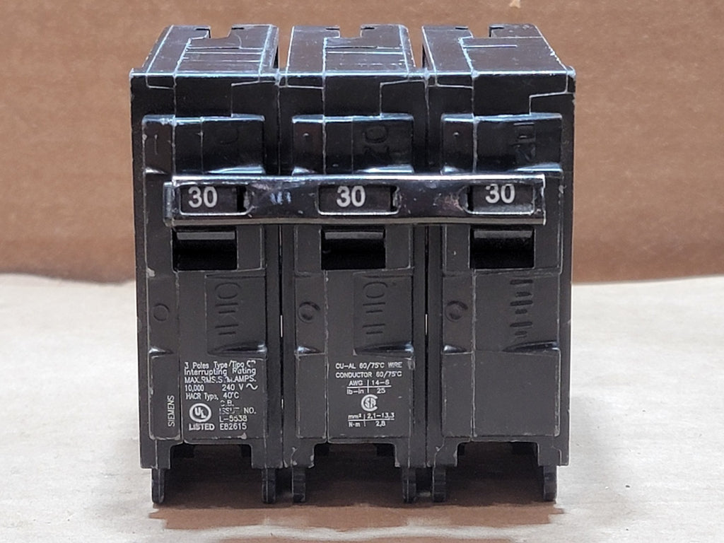 SIEMENS 30 Amp, 3 Pole, 240 Volt Circuit Breaker Q330