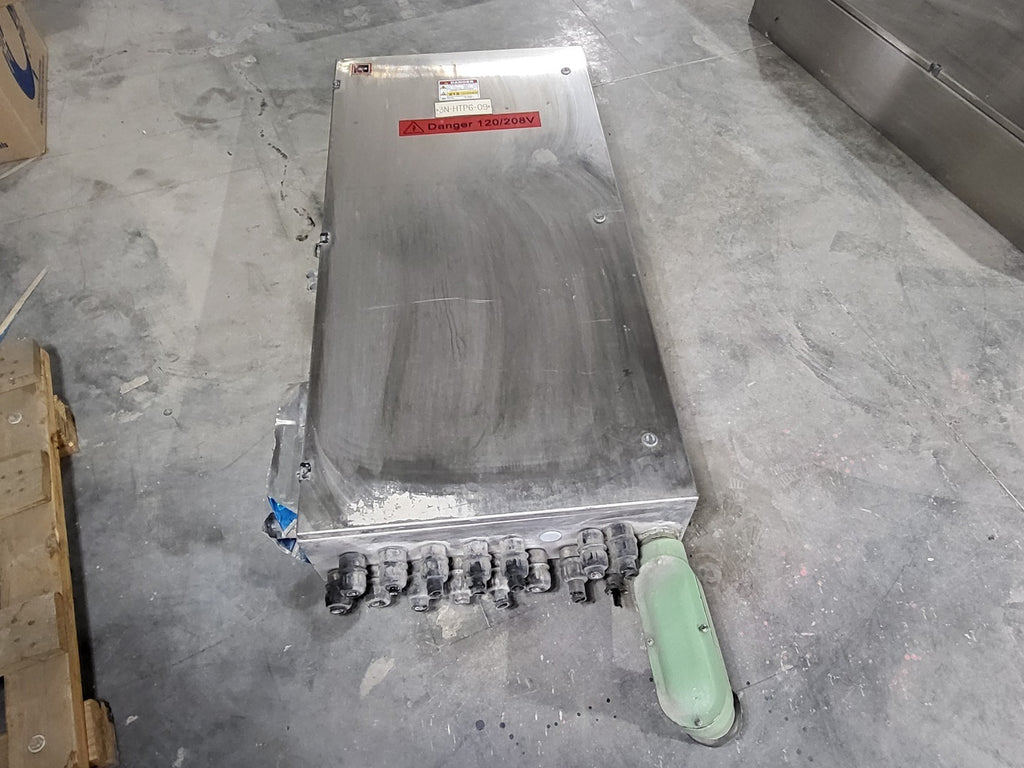 EATON CUTLER-HAMMER Dismantled - ED3200 Panelboard 200A, 120/208VDC, 42-Circuit w/ Main Breaker