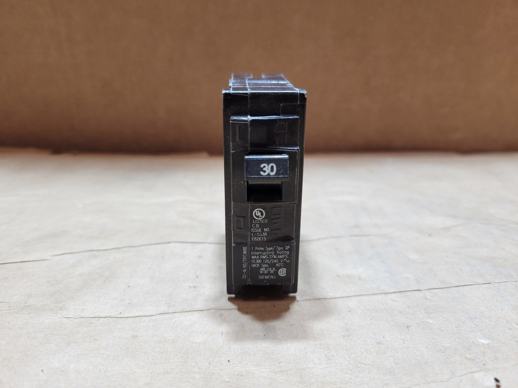 SIEMENS 30 Amp 1 Pole 120/240 Volts Circuit Breaker Q130