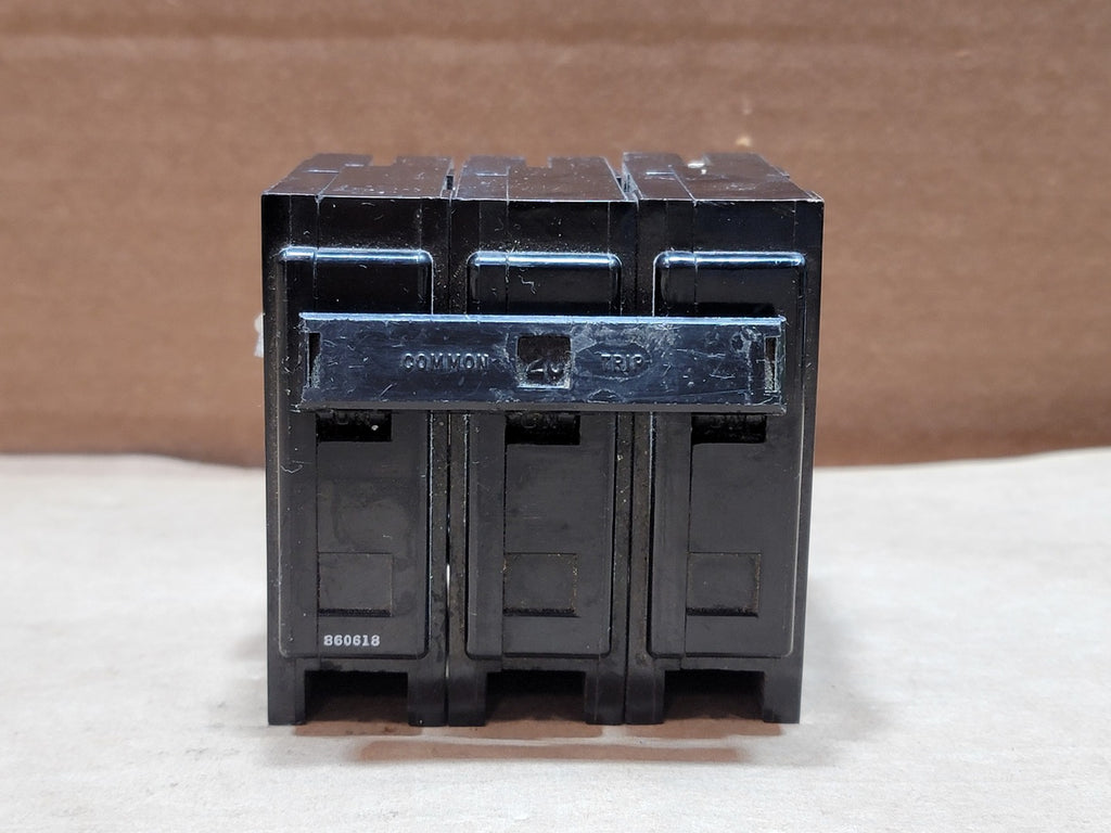 WESTINGHOUSE 20 Amp 3 Pole 240 Volts Circuit Breaker BR320