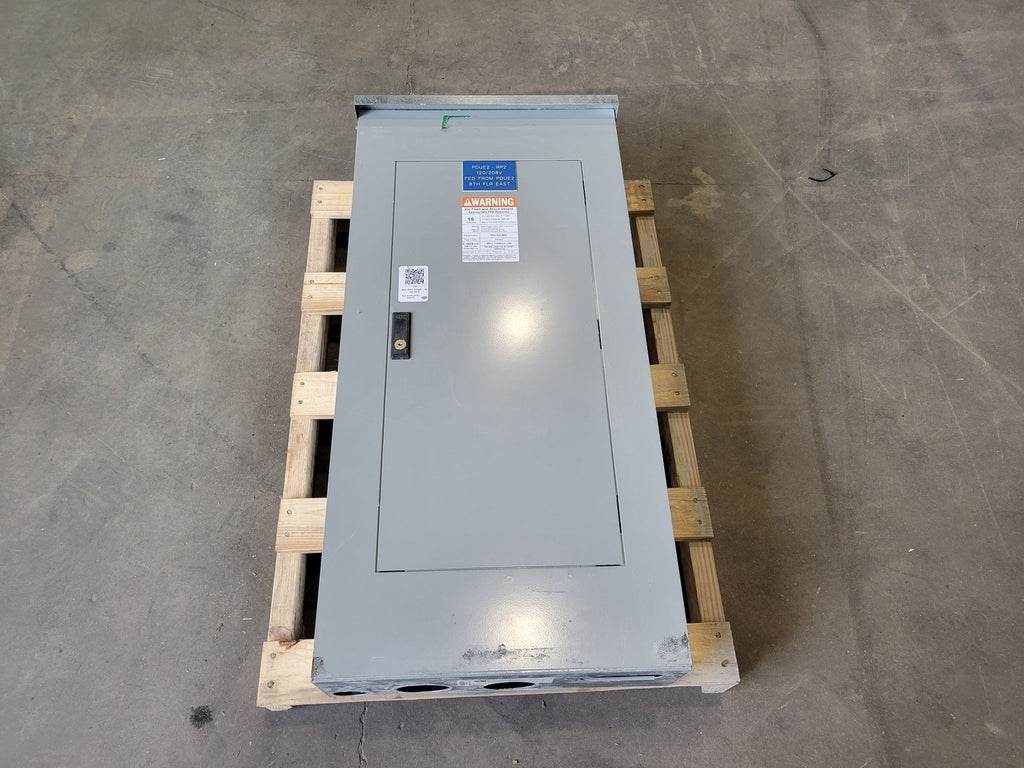 CUTLER-HAMMER 225 Amp, 120/208V, 3Ph, 42 Circuits Panelboard Pow-R-Line 1