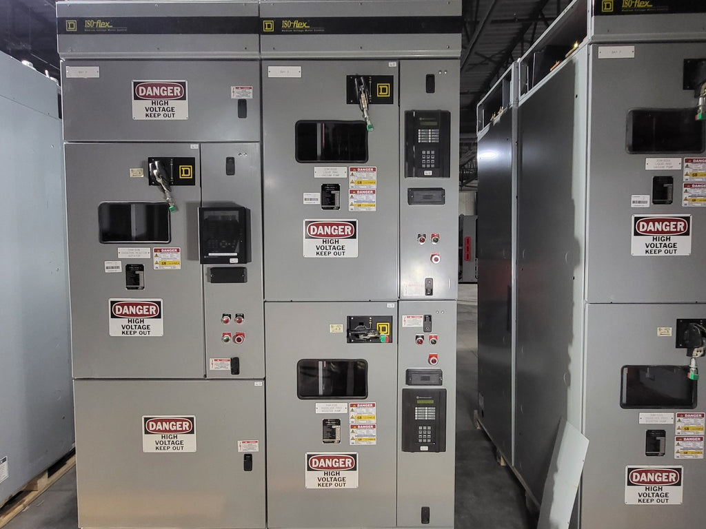 SQUARE D ISO-Flex 4.16kV Medium Voltage MCC | (4) Vacuum Motor Starters | 2000A Bus