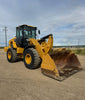 CATERPILLAR Wheel Loader 938M w/ 108" pin on bucket