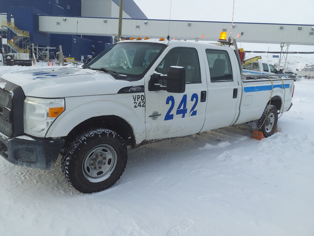 2007 FORD F-350 Truck, 199,405 km, Unit VPD242