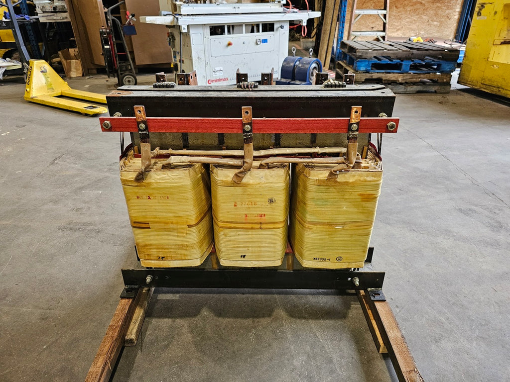 MGE 200 kVA Transformer 480 pri. volts, 208/120 sec. volts 8-77618-33